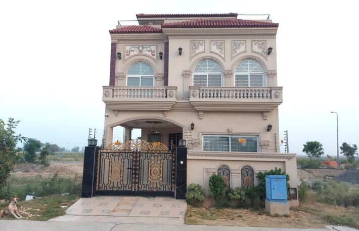 5 Marla House Phase 9 Town